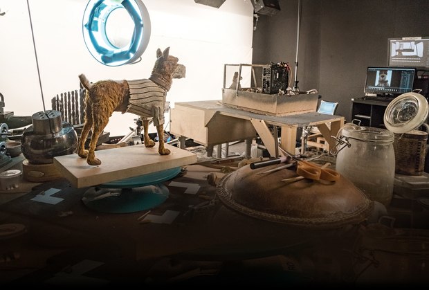 《犬之岛》幕后；由福克斯探照灯影业、FoxNext VR 工作室和Felix & Paul工作室联合制作。
